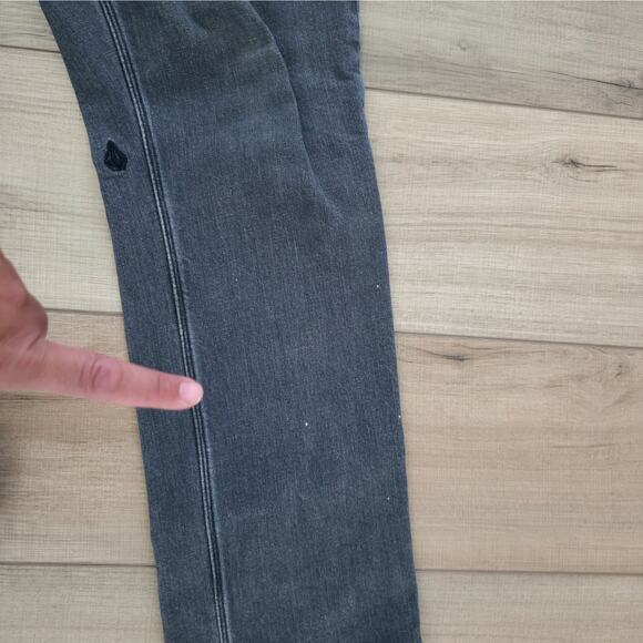 Volcom Vorta Slim Straight Gray Black Jeans Men Sz 34 x 32 - Picture 3 of 8